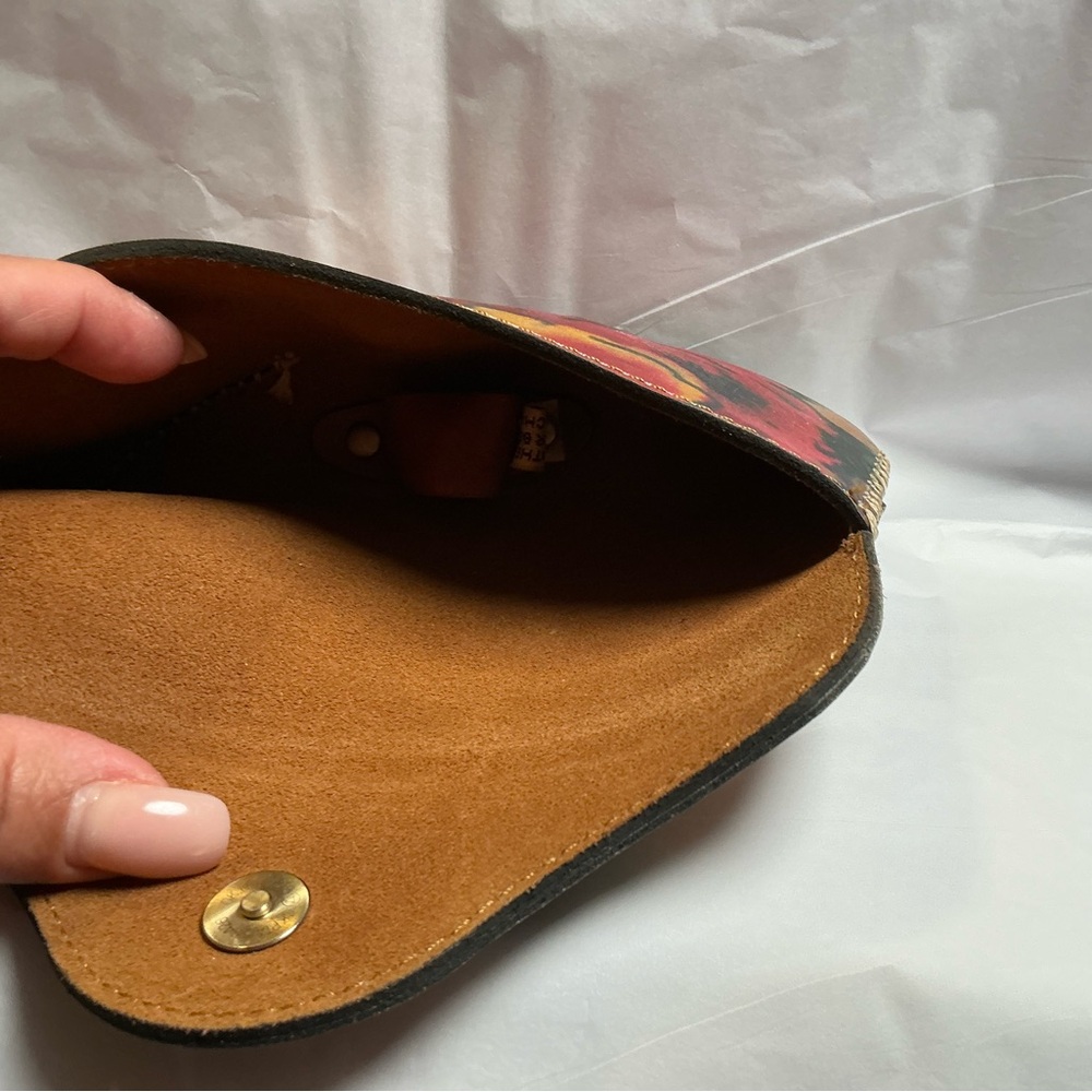Patricia Nash Leather Floral Sunglasses Case - Picture 3 of 4
